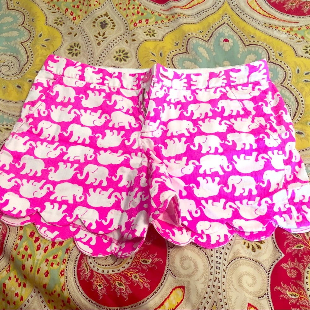 Lilly Pulitzer buttercup scallop shorts
